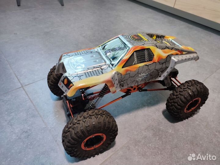 Машинка Remo Hobby Mountain Lion 4WD+4WS RH1072