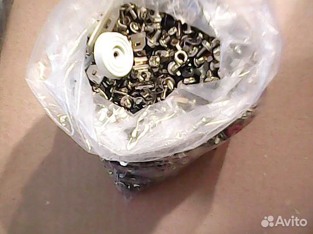 Крепёж для корпусов и плат. На вес