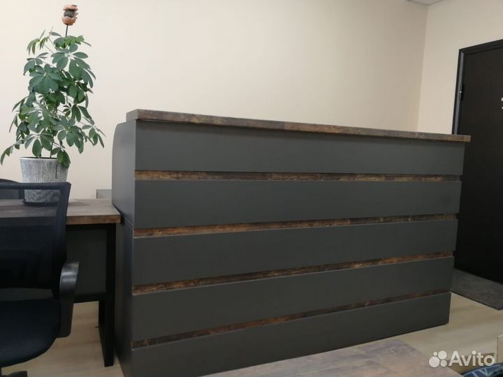 Барная стойка или ресепшен Стол администратора