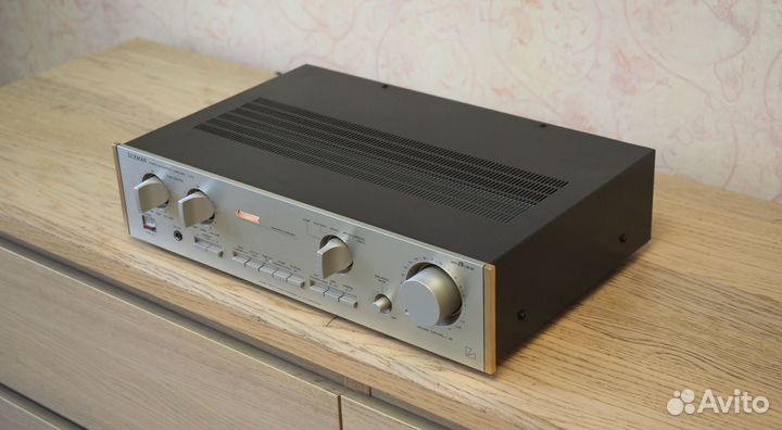 Усилитель Luxman L-210