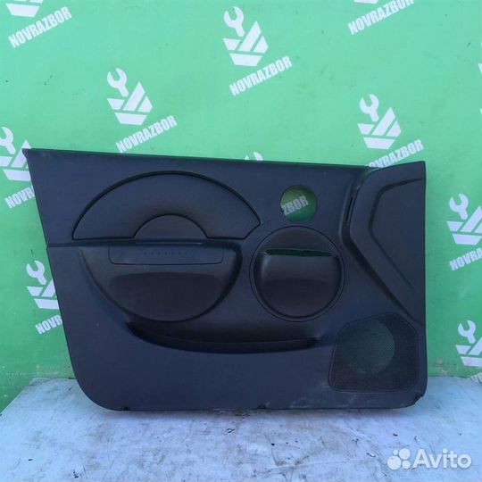 Обшивка двери комплект Шевроле Авео Т200 03-08