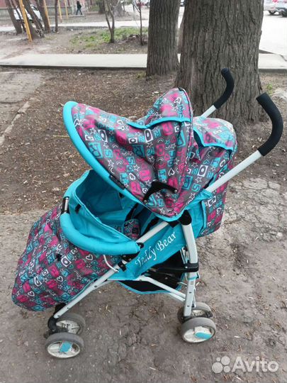 Прогулочная коляска трость