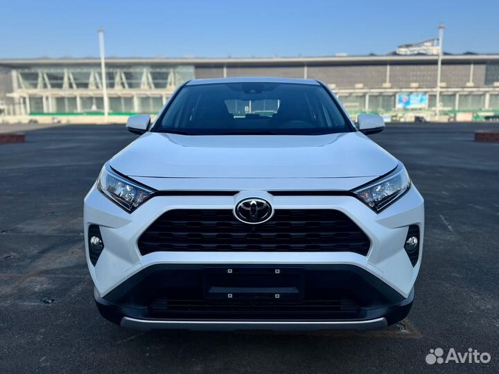 Toyota RAV4 2.0 CVT, 2021, 36 000 км