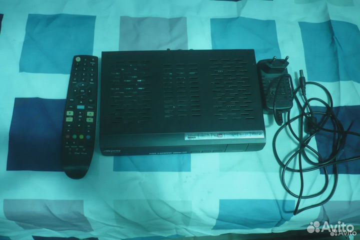 Спутниковый ресивер skyway Light (рабочий)