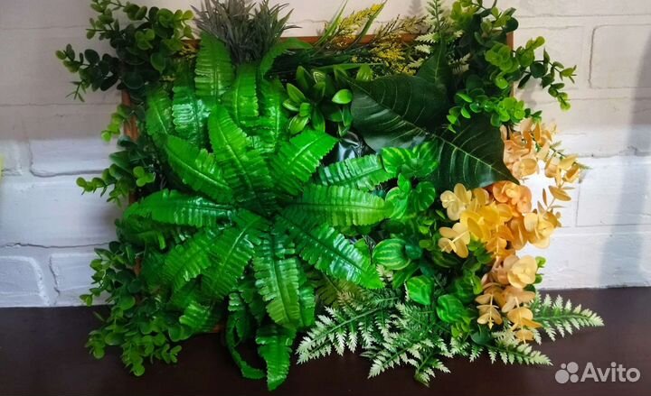 Картины из искуственной зелени