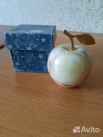Яблоко из оникса
