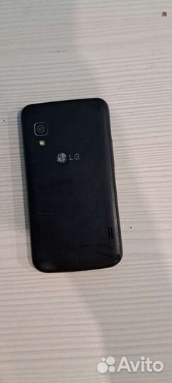 Телефон LG