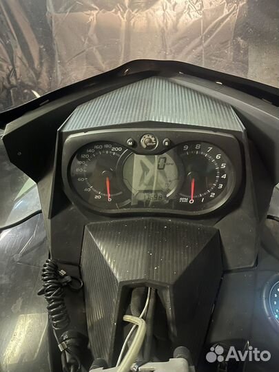 Brp summit 800 p-tek