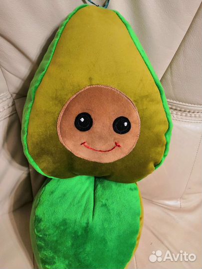Мягкая игрушка авокадо