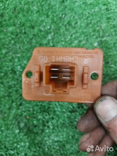 Реостат печки Kia Ceed хетчбэк 1.4 G4FA 2014