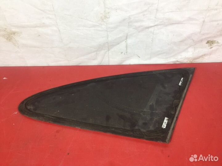 Стекло боковое заднее правое Honda Cr-V 3