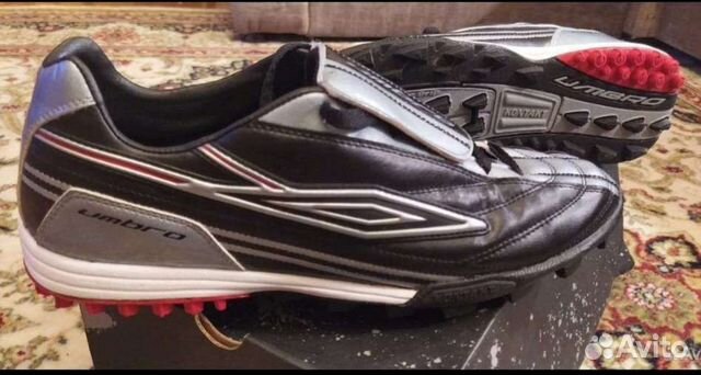 Сороконожки Umbro