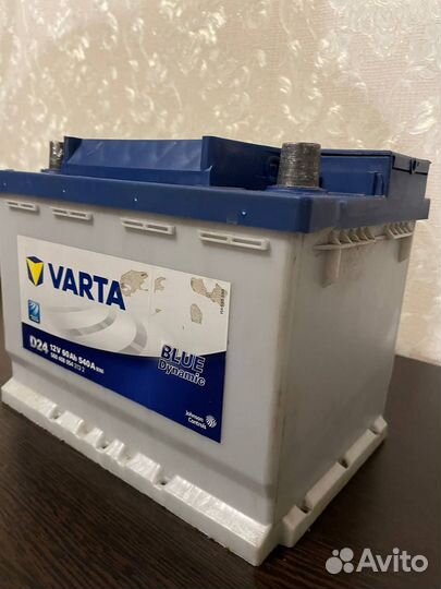 Аккумулятор автомобильный varta 60 aH