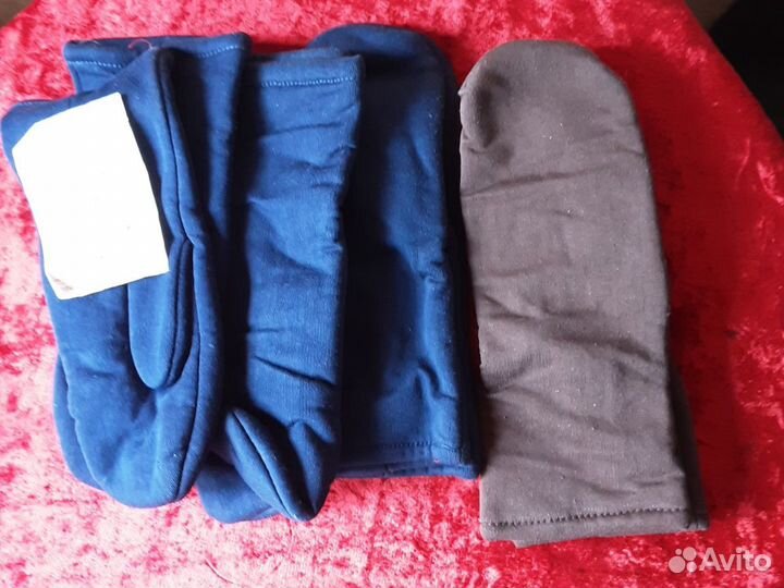 Винтаж. Детские варежки, шапки и другое