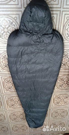 Спальный мешок для походов пуховый trek900 Forclaz