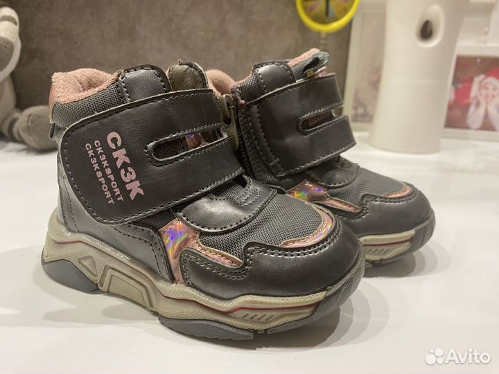 Ботинки на девочку 22 размер