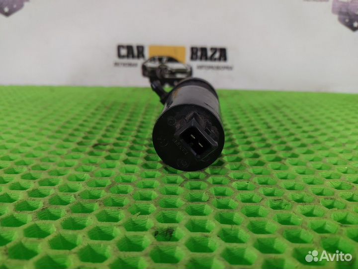 Насос омывателя фар