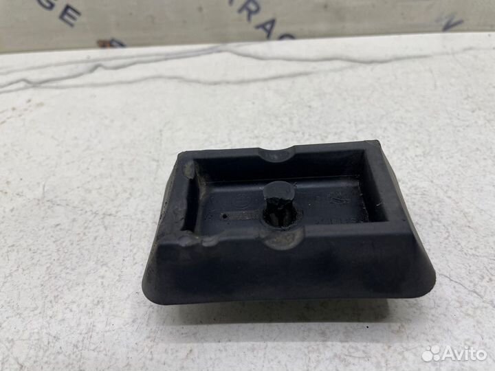 Поддомкратник Bmw E38 E39 E53