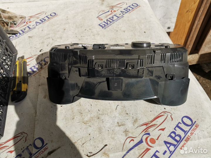 Панель приборов с дефектом Ford Focus 3