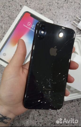 iPhone X, 64 ГБ