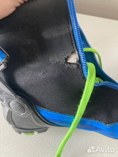 Лыжные ботинки коньковые spine