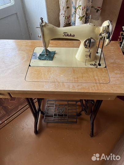 Швейная машина буtikka