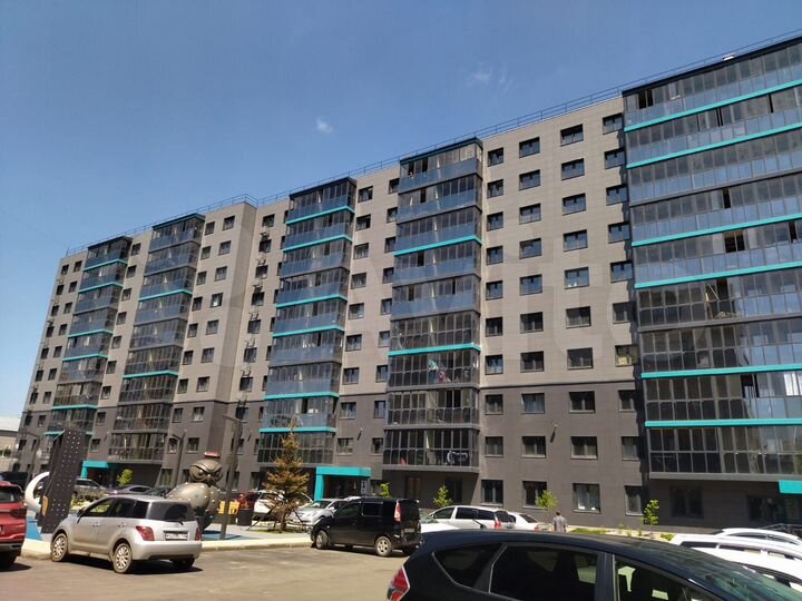 2-к. квартира, 57 м², 4/9 эт.