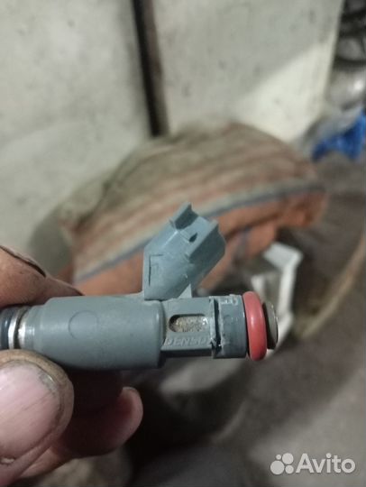 Зап.части на двигатель Крайслер