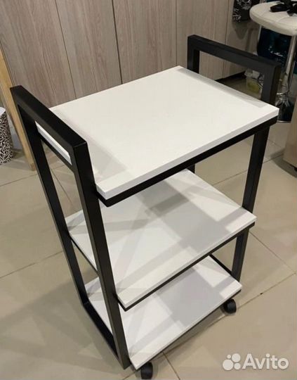 Тележка косметологическая