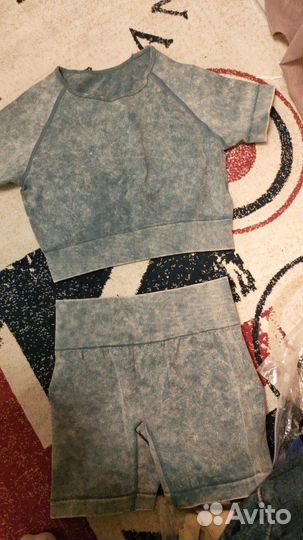 Спортивный костюм женский