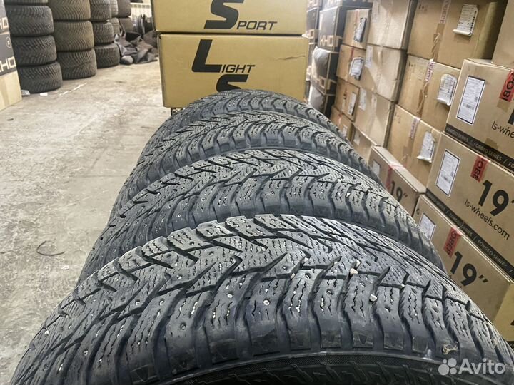 Nokian Tyres Hakkapeliitta 8 SUV 225/55 R19 108T