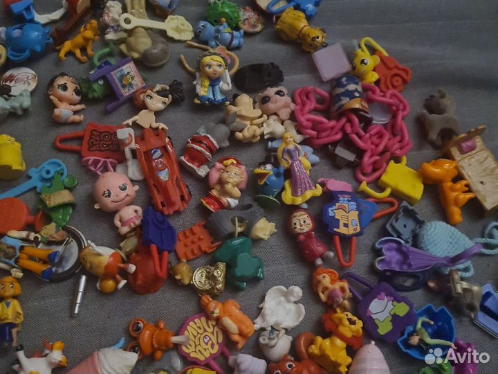 Игрушки из киндеров (лотом)