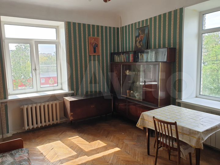 2-к. квартира, 57 м², 5/5 эт.