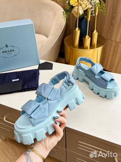 Босоножки женские Prada Monolith