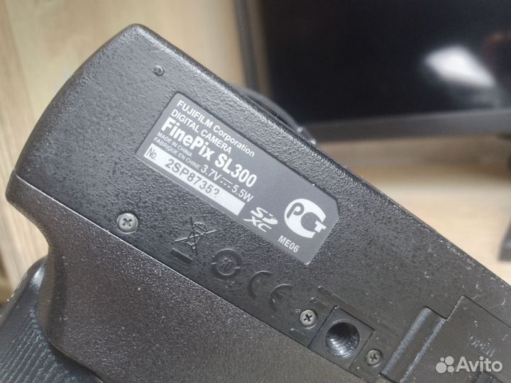 Fujifilm finepix sl 300