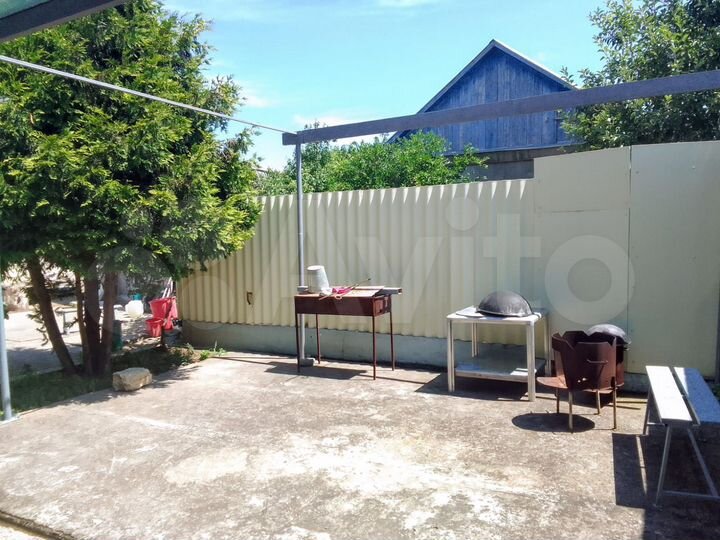 Комната 16 м² в 6-к., 1/2 эт.