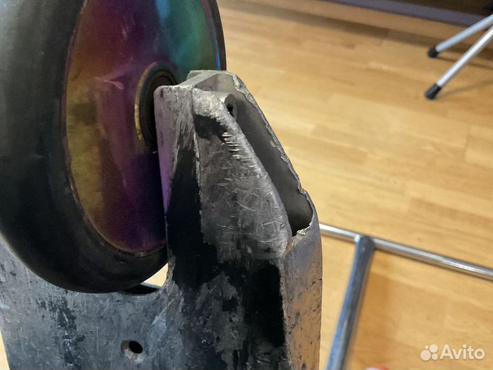 Трюковой самокат