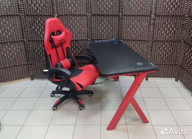 Компьютерный стол / комплект