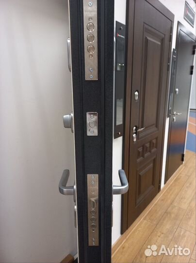 Входная дверь с терморазрывом Thermo Техно Декор