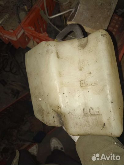 Расширительный бачок Kia Avella