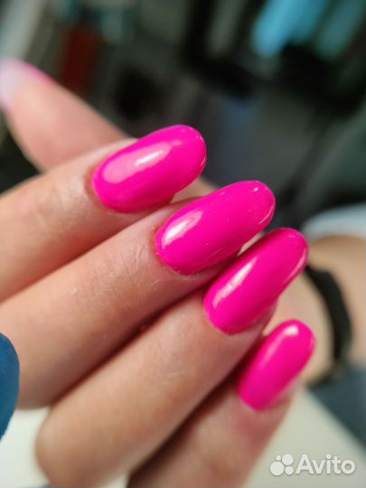 Маникюр и педикюр