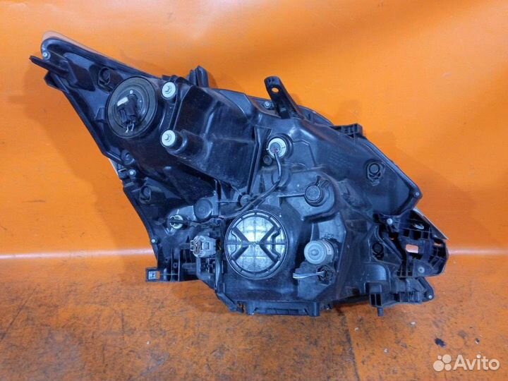Фара левая Toyota Vellfire GGH20W
