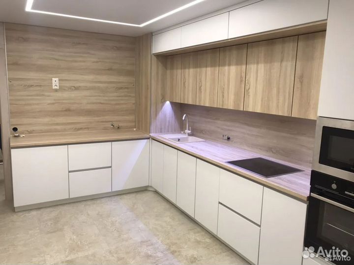 Кухонный гарнитур любой сложности