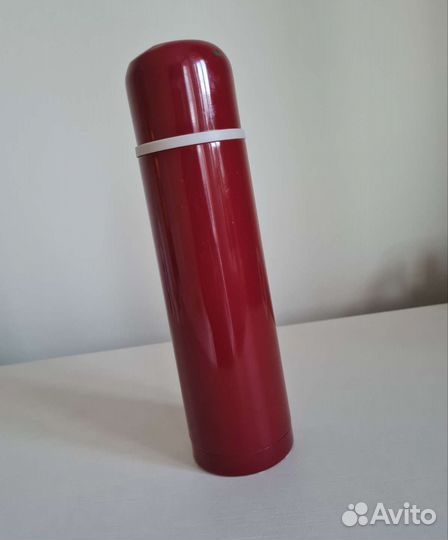 Б/у. Термос IKEA 0,5 л (с кружкой)