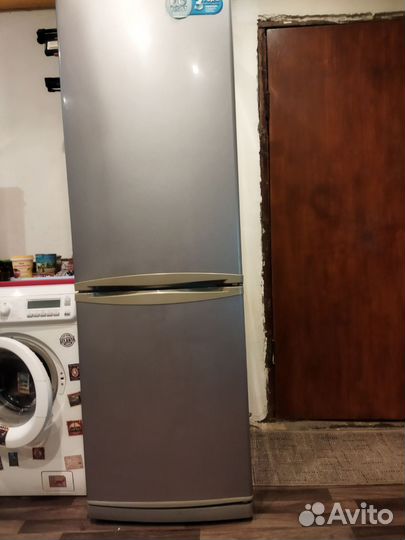 Холодильник бу LG