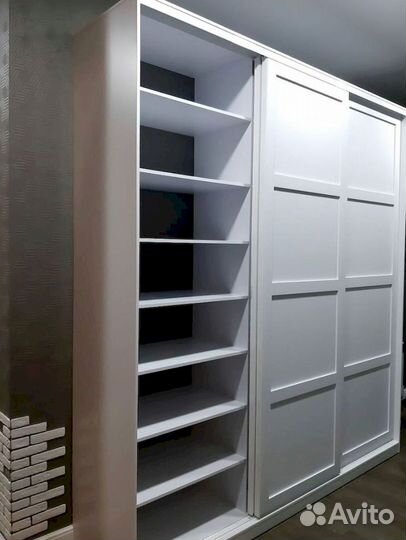 Встроенный шкаф