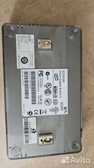 Сетевой коммутатор 3COM Switch 5 портов 1 000 mb