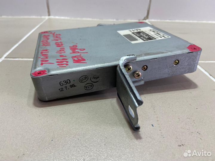 Блок управления двс (эбу) Toyota Carina E