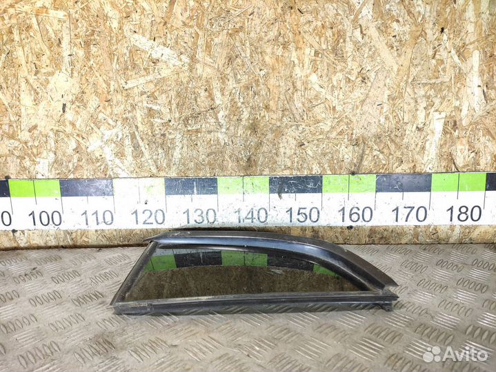 Стекло двери задней левой форточка Mitsubishi L200