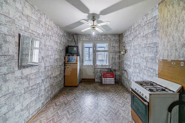 2-к. квартира, 68 м², 8/10 эт.